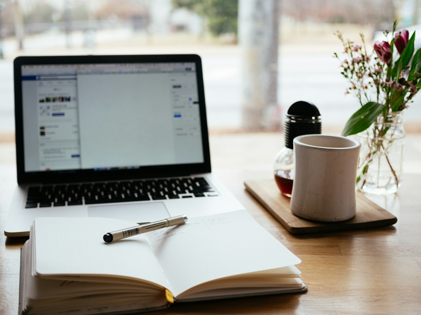 Why Sharing Updates Matters in 2023