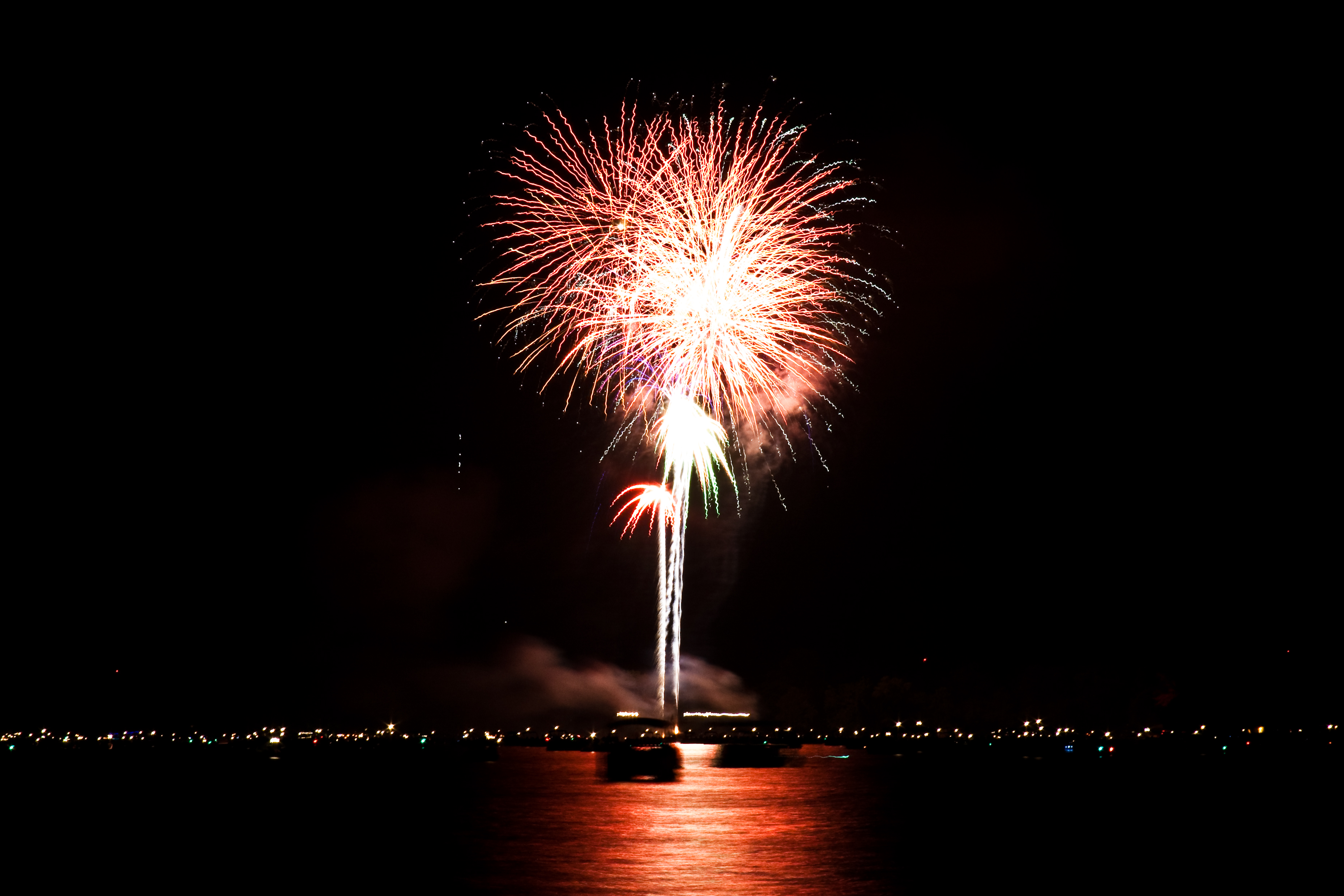 Fireworks on Buckeye Lake Alexander's Landing